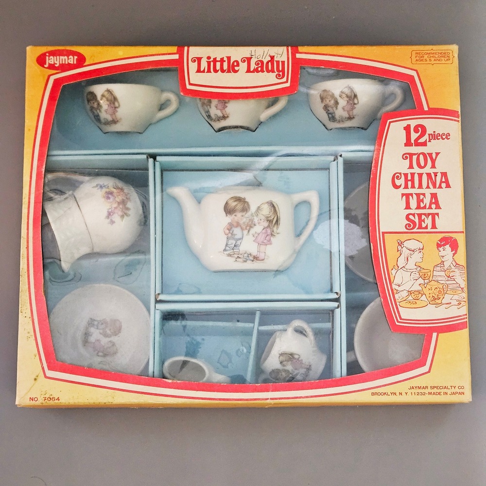 Vintage Jaymar Little Lady 12 Pc Toy China Tea Set Made in Japan No 7064 in Box